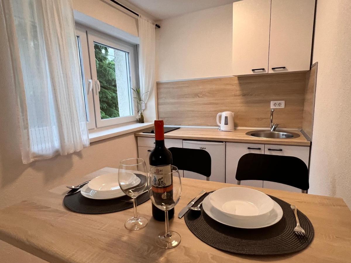 Guest House Kiwi Мостар Экстерьер фото