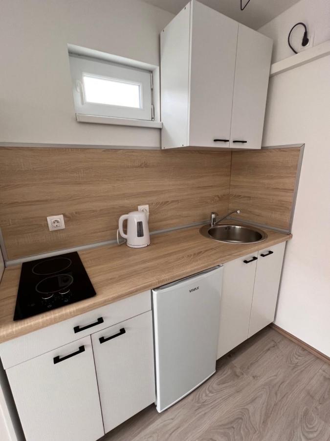Guest House Kiwi Мостар Экстерьер фото