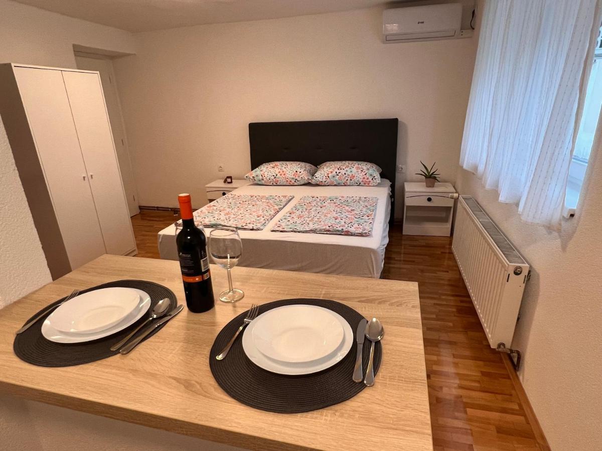 Guest House Kiwi Мостар Экстерьер фото
